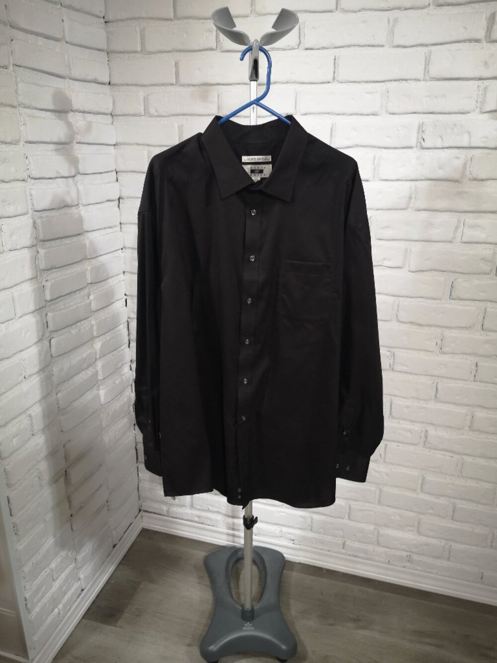 Joseph Abboud Men's Size 18.5 Black Non Iron Egyptian Cotton Classic Fit Shirt